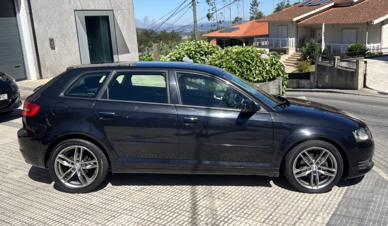 Audi A3 Sportback completo