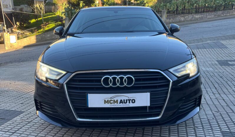 Audi A3 Sportback completo