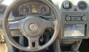 VW Caddy completo