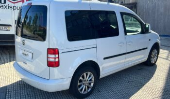 VW Caddy completo