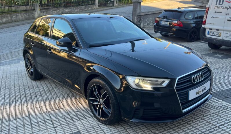 Audi A3 Sportback completo