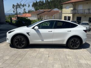 ➡ Tesla Y Longe range⬅